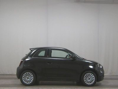 Neu Fiat 500e Red 86 kW (118 PS) 2025 Schwarz