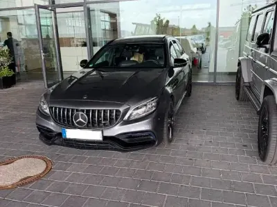 Gebraucht Mercedes C63S AMG AMG 510 PS (375 kW) 2019 Grau Limousine