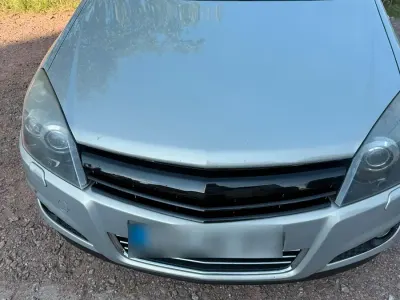 Gebraucht Opel Astra 140 PS (102 kW) 2009 Silber Kombi