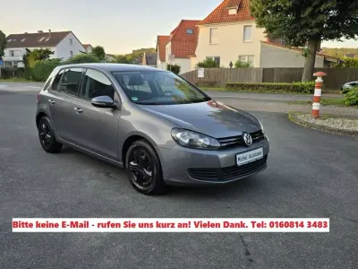 Gebraucht VW Golf VI Trendline 80 PS (58 kW) 2009 United grey metallic Kleinwagen