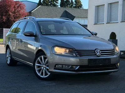 Usata VW Passat Highline 211 CV (155 kW) 2013 Marrone Station wagon
