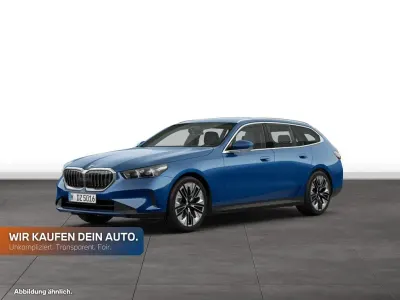 Gebraucht BMW 520 Comfort Edition 197 PS (144 kW) 2025 Phytonicblau metallic Kombi