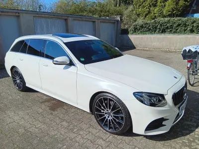 Gebraucht Mercedes 250 211 PS (155 kW) 2017 Weiß Kombi