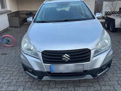 Gebraucht Suzuki SX4 120 PS (88 kW) 2016 Silber Limousine
