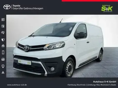 Begagnad Toyota Proace 120 HK (88 kW) 2020 Vit Minibuss