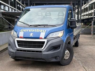 Gebraucht Peugeot Boxer 163 PS (119 kW) 2018 Blau Van