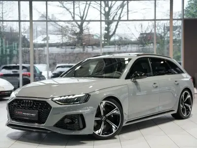 Gebraucht Audi RS4 Advanced 451 PS (331 kW) 2023 Grau Kombi