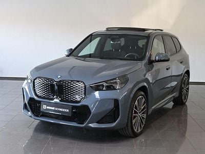 Gebraucht BMW iX1 M Sport 230 kW (313 PS) 2025 Blau storm bay metallic (metallic) SUV