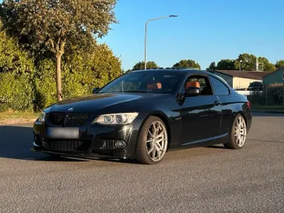 Gebraucht BMW 335 326 PS (239 kW) 2011 Schwarz Coupé