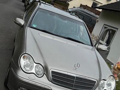 Mercedes C220