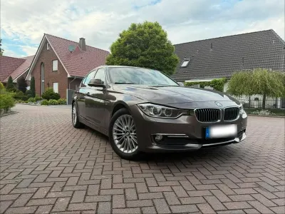 Gebraucht BMW 316 Luxury Line 116 PS (85 kW) 2013 Braun Limousine