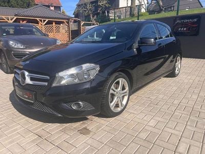 Usata Mercedes A180 122 CV (89 kW) 2012 Nero Berlina