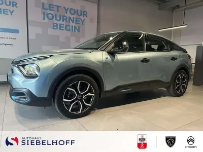 Gebraucht Citroën e-C4 Feel 100 kW (136 PS) 2023 Blau Limousine