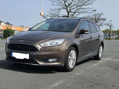 gebraucht Ford Focus Turnier 1.5 TDCi DPF Start-Stopp-System Aut. Busin