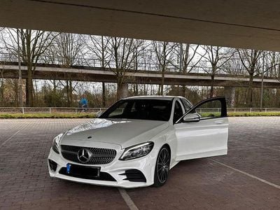 Gebraucht Mercedes C220 AMG 194 PS (142 kW) 2018 Weiß Limousine