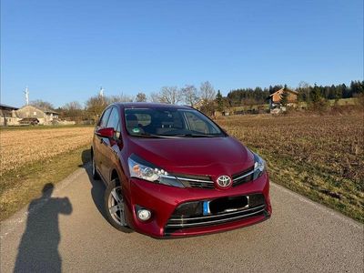 Gebraucht Toyota Verso Comfort 147 PS (108 kW) 2018 Van / Kleinbus
