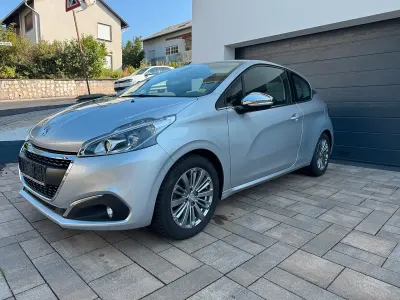 Gebraucht Peugeot 208