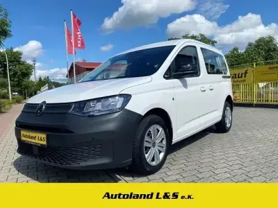 Gebraucht VW Caddy Basis 116 PS (85 kW) 2025 Weiß Van / Kleinbus