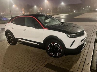 Second-hand Opel Mokka-e GS Line 100 kW (136 CP) 2022 Alb SUV