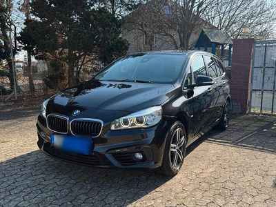Gebraucht BMW 218 150 PS (110 kW) 2016 Schwarz Kombi