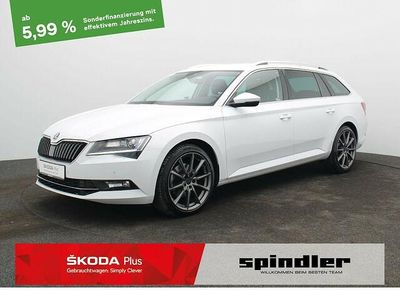 Gebraucht Skoda Superb Style 150 PS (110 kW) 2018 Moonweiss metallic Kombi