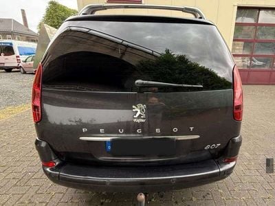 Peugeot 807