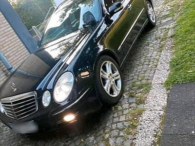 Second-hand Mercedes E320 224 CP (164 kW) 2006 Negru Break