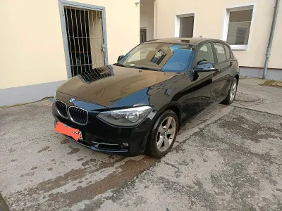 Gebraucht BMW 116 Sport Line 136 PS (100 kW) 2012 Schwarz Kleinwagen