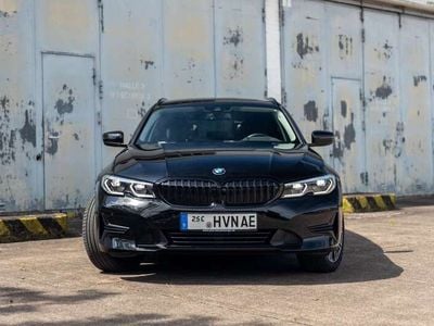 BMW 330e