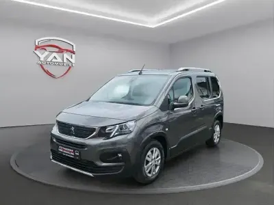 Gebraucht Peugeot Rifter Allure 131 PS (96 kW) 2021 Grau Van / Kleinbus
