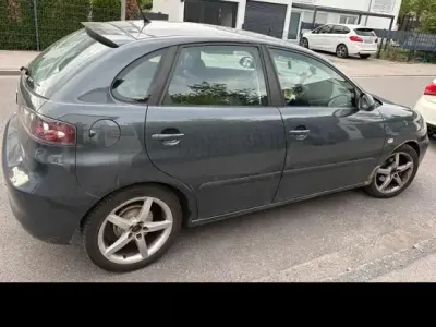 Gebraucht Seat Ibiza 75 PS (55 kW) 2006 Grau Kleinwagen