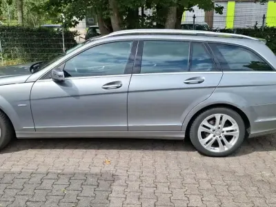 Gebraucht Mercedes C180 Avantgarde 156 PS (114 kW) 2012 Grau Kombi