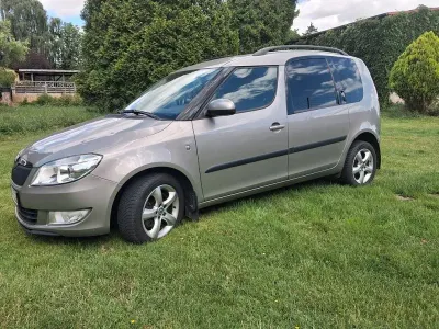 Gebraucht Skoda Roomster Family 105 PS (77 kW) 2011 Andere farben Van / Kleinbus