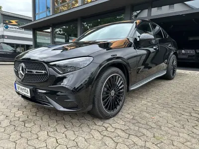 Neu Mercedes GLC450 AMG 367 PS (269 kW) 2026 Schwarz Coupé