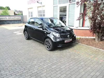 Gebraucht Smart ForFour Basis 71 PS (52 kW) 2017 Schwarz Kleinwagen