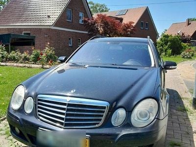Mercedes E220