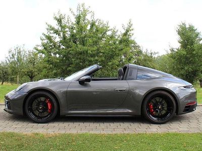 Gebraucht Porsche 911 Carrera 4 GTS Targa Sport 480 PS (353 kW) 2024 Achatgrau Cabrio