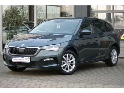 Gebraucht Skoda Scala Ambition 90 PS (66 kW) 2020 Quarzgrau metallic (metallic) Kleinwagen