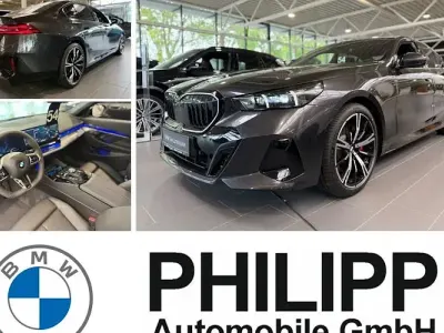 Neu BMW 540 Comfort Edition 303 PS (222 kW) 2026 Grau Limousine