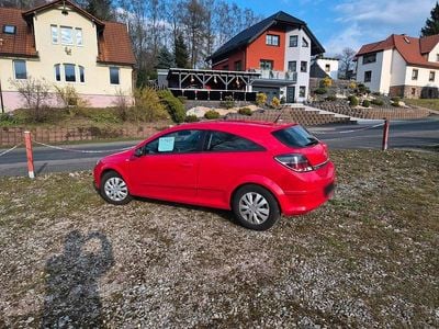 Usata Opel Astra GTC 90 CV (66 kW) 2008 Rosso Coupé