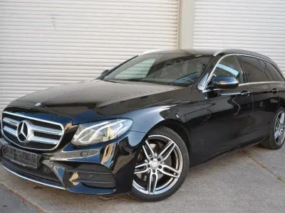 Gebraucht Mercedes E220 AMG line 194 PS (142 kW) 2016 Schwarz Kombi