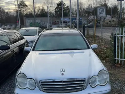 Gebraucht Mercedes C200 122 PS (89 kW) 2004 Kombi