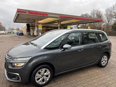 Grau Gebraucht 2017 Citroën C4 SpaceTourer Van / Kleinbus | 8.987 € (Etwas zu teuer)