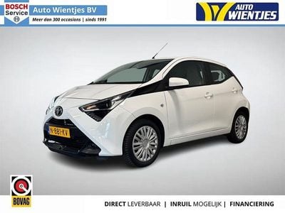 Gebraucht Toyota Aygo X-play 72 PS (52 kW) 2021 Weiß Kleinwagen