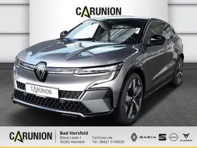 Używany Renault Megane E-Tech Techno 96 kW (131 KM) 2024 Szary Sedan/Limuzyna