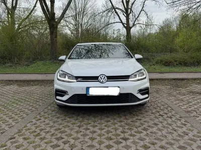 Gebraucht VW Golf VII R-line 150 PS (110 kW) 2018 Weiß Limousine