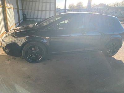 Usata Seat Leon 102 CV (75 kW) 2006 Nero Utilitaria