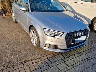 Gebraucht Audi A3 Sport 150 PS (110 kW) 2020 Silber Limousine