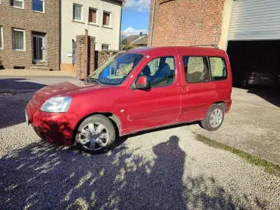 Gebraucht Citroën e-Berlingo 90 PS (66 kW) 2007 Rot Van / Kleinbus