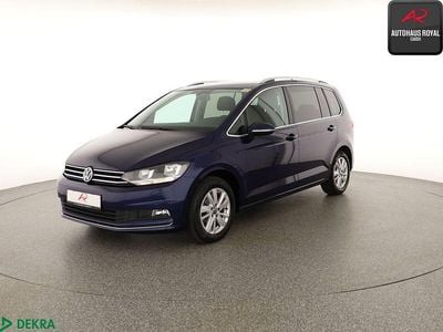 Occasion VW Touran Highline 150 PK (110 kW) 2022 Blauw MPV
